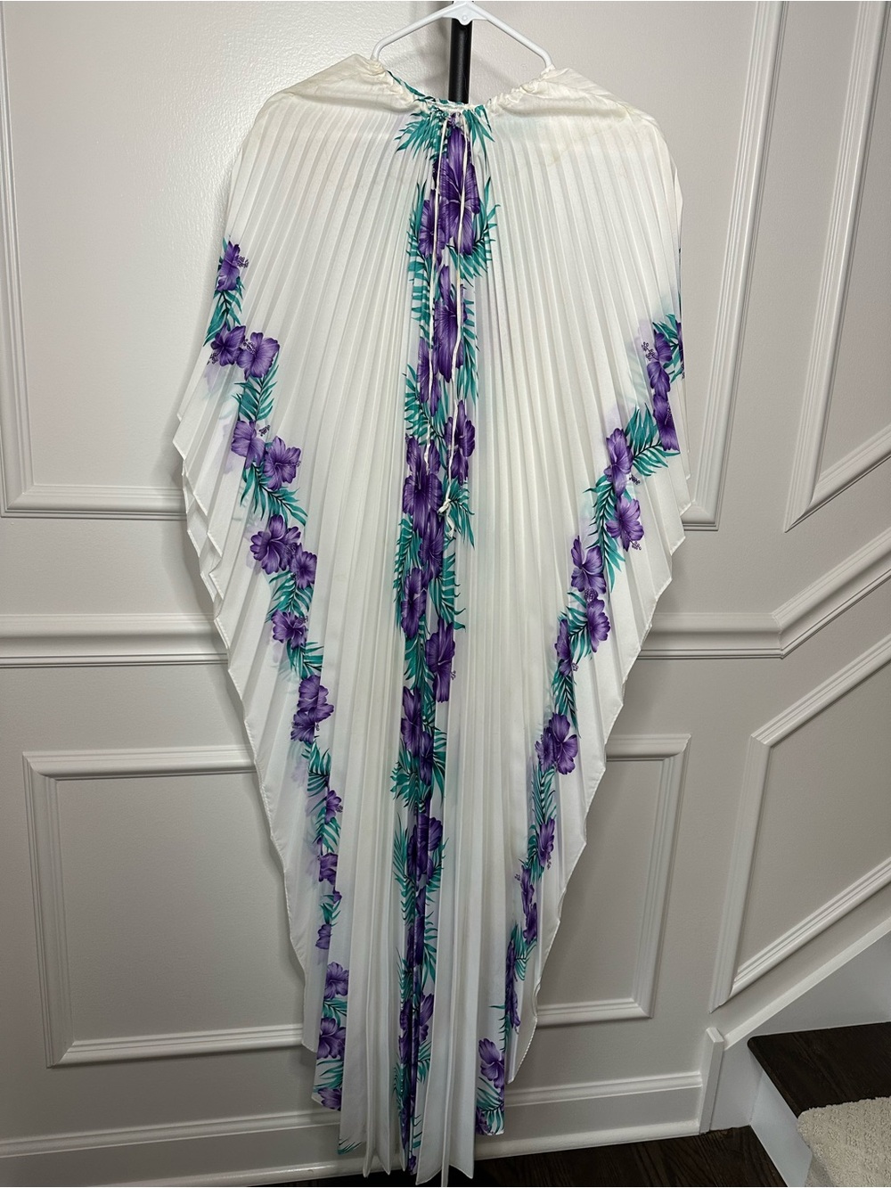 Vintage Royal Creations Hawaii Caftan! So stunning & rare.